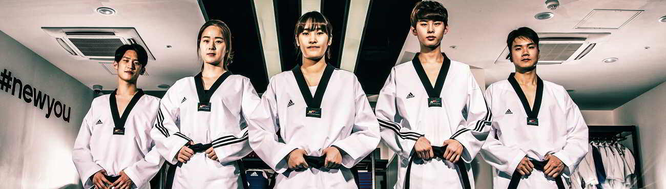 adidas taekwondo Ausrüstung