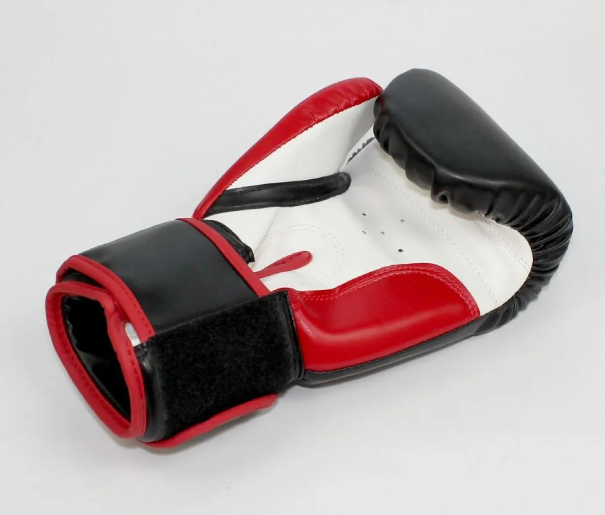 Sparring boxing gloves