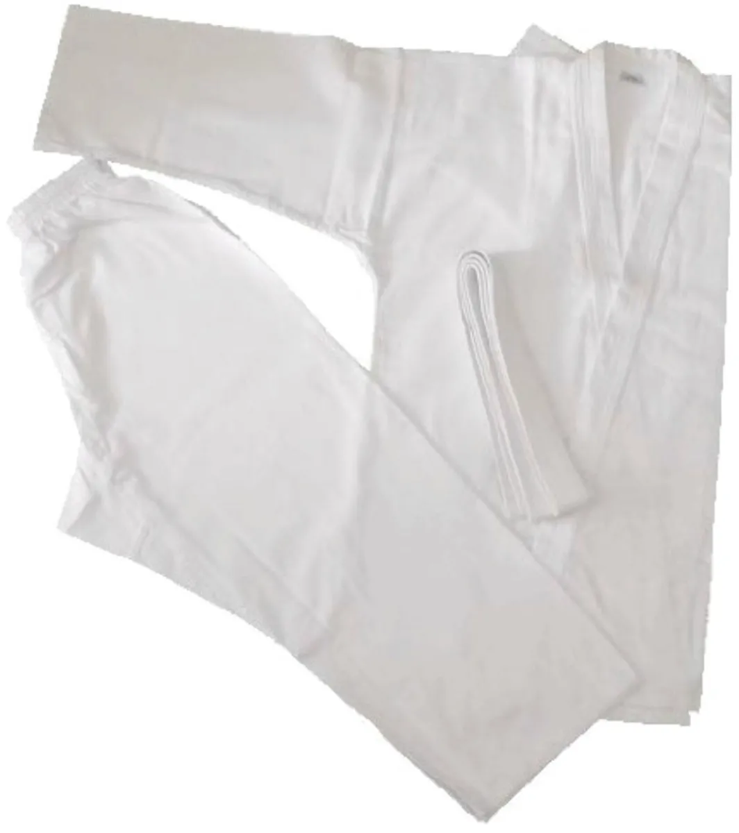 Karate suit Basic 8 ounces white