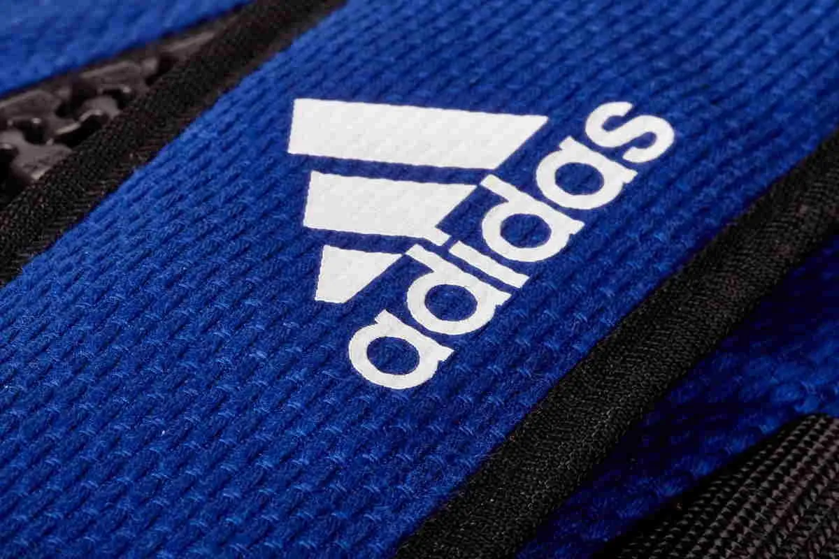 adidas 2in1 Judo Tasche blau/weiß, Gr. L Logo Gurt