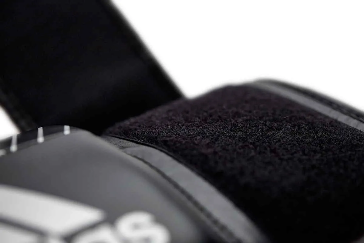 Gants de boxe adidas Competition cuir noir|argent