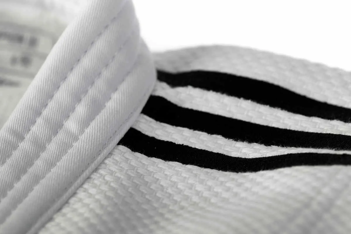 adidas Judojacke CHAMPION III IJF weiß/schwarz, slim