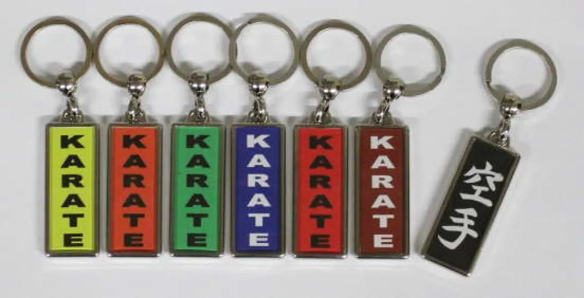 Schlüsselanhänger Karate mit Text und Schriftzeichen