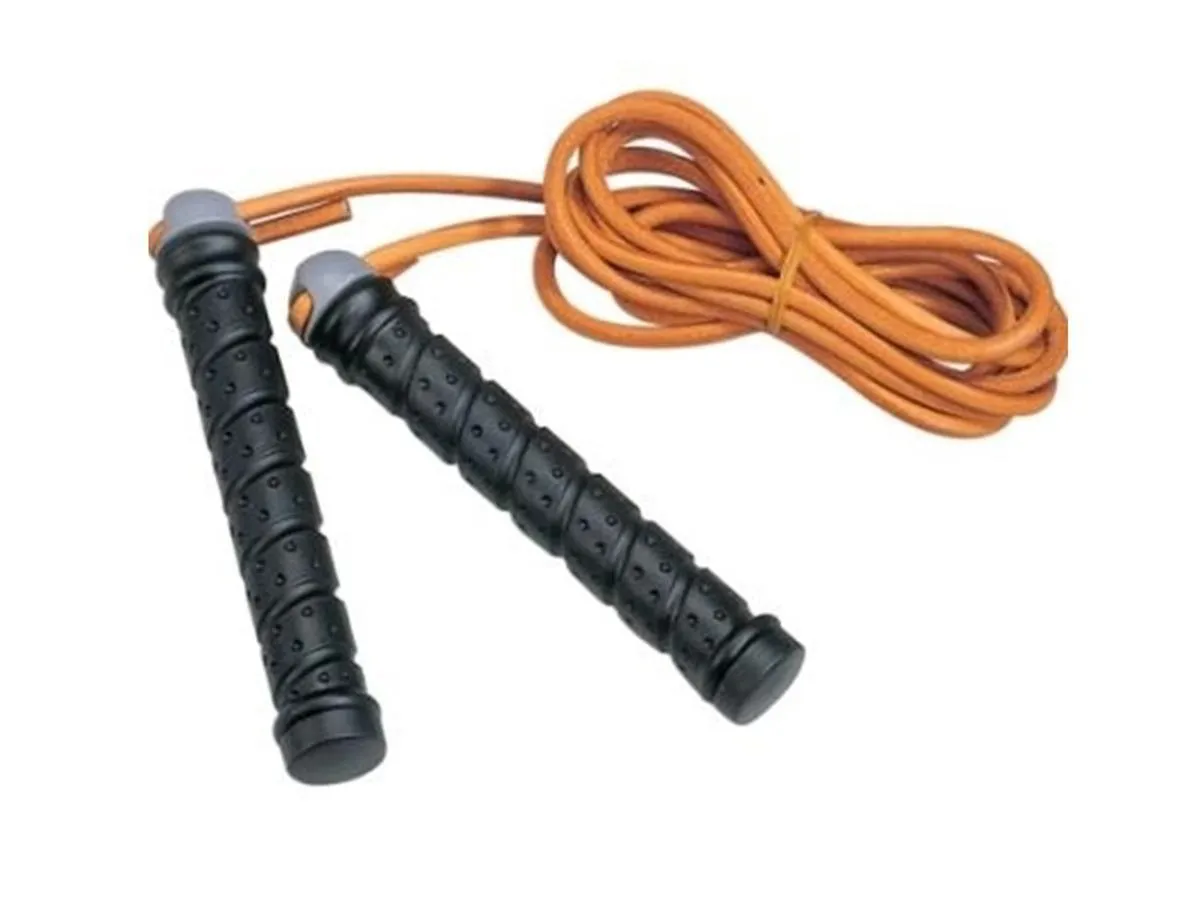 Skipping rope with leather strap