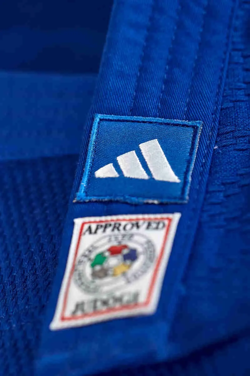 Chaqueta de judo adidas CHAMPION III IJF azul/blanca, slim