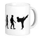 Tasse weiß bedruckt mit Karate Evolution